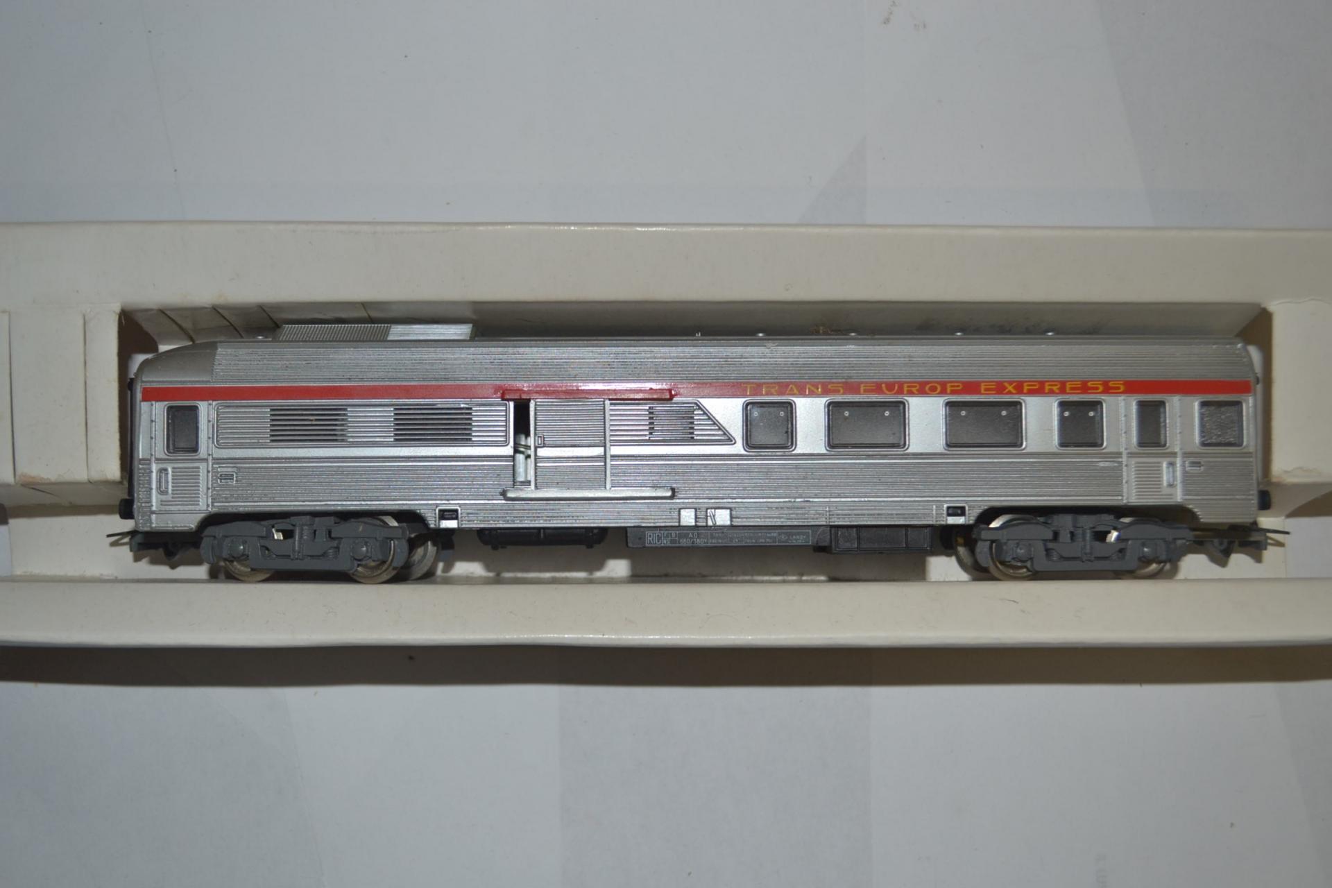 Fourgon generateur inox pba